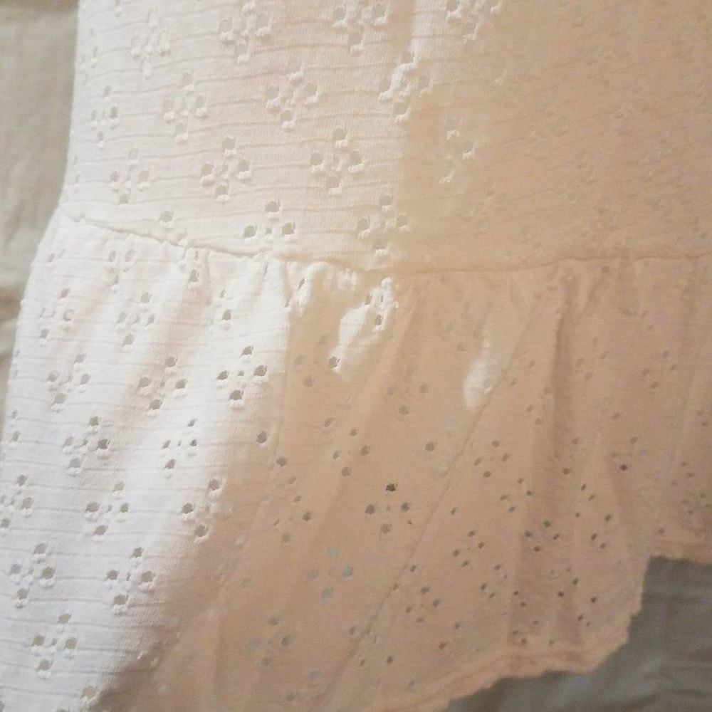 🦋 ANTHROPOLOGIE 3 Dots Eyelet Peplum Tank Top - Picture 3 of 8